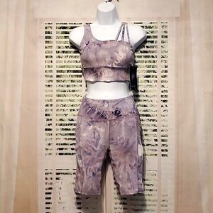 2-piece tie dye activewear set